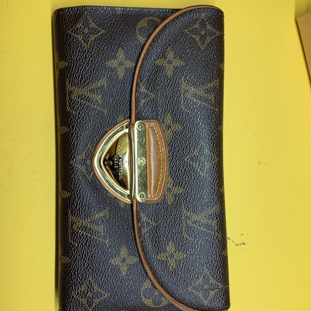 LV wallet